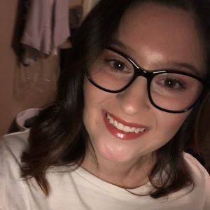 Meet your Posher, Kelcie